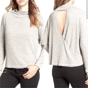 ASTR The Label Open Back Gray Sweater